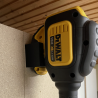 DeWalt græstrimmer holder